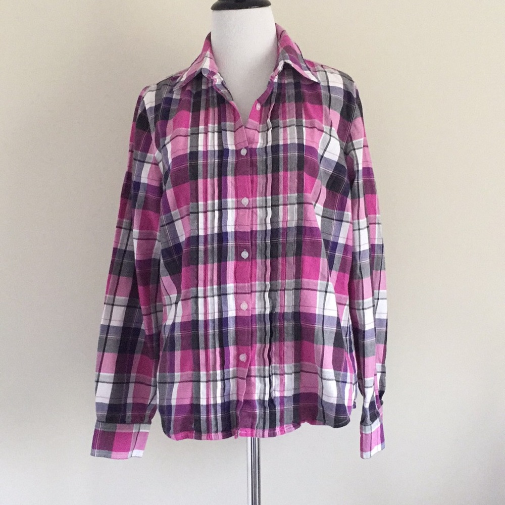 Jone New York Plaid Button down shirt